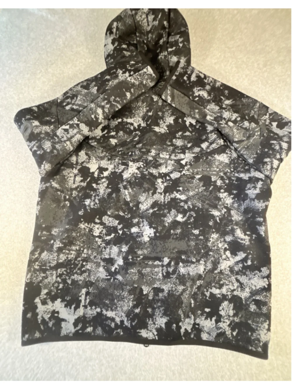 Nike Tech Fleece Men’s XL Black Gray Camo Full-Zip Hoodie Jogger Pants Set